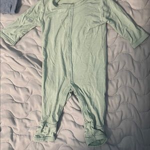 Kyte newborn romper